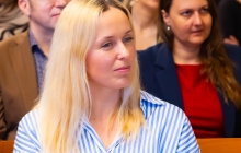 EJL_112