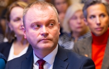 EJL_115