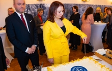 EJL_282