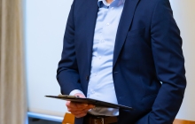 EJL_353