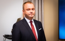 EJL_456